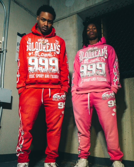 SoloDreams - World - Tour "Red Cherry Elastic Bottoms"